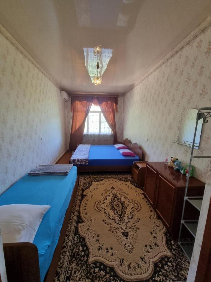 Guesthouse At Oleg'S Zolotoy Bereg Гудаута Екстер'єр фото